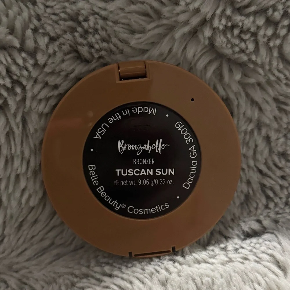Bronze & Glow Multi-Striped Face Bronzer - Warm Tan